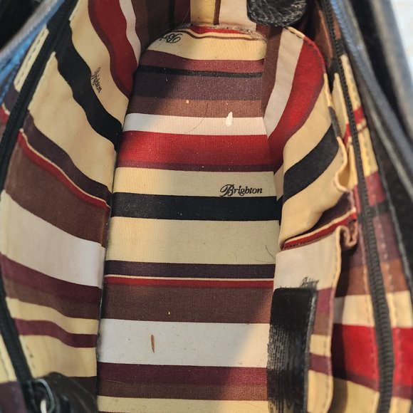 Adorable genuine Brighton heart handbag - Picture 3 of 3